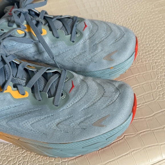 Hoka Pale Blue Running Shoes with Yellow and Red Accents - Picture 5 of 16